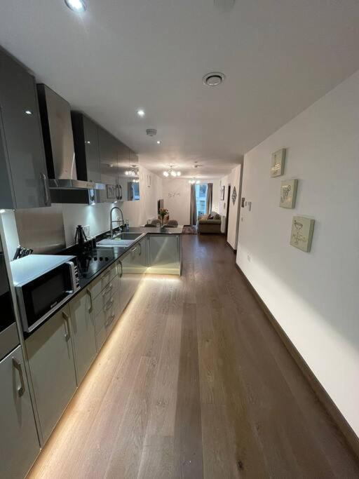 Cambridge City Apartment *